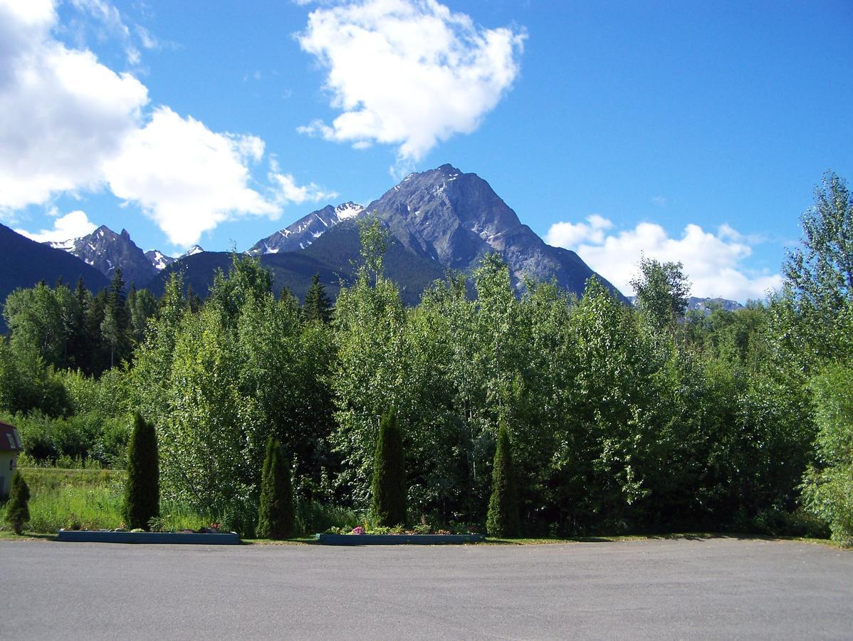 Robber's Roost Motel New Hazelton Rom bilde