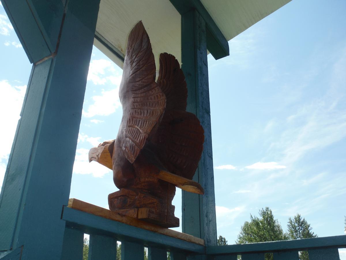 Robber's Roost Motel New Hazelton Eksteriør bilde